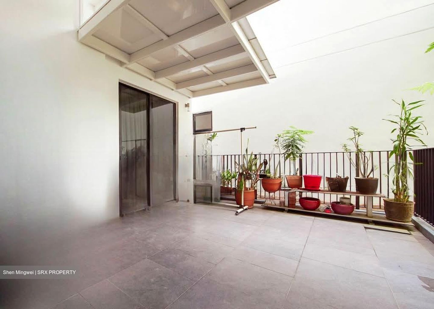 Village @ Pasir Panjang (D5), Condominium #565969671